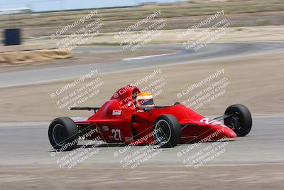 media/Jun-04-2022-CalClub SCCA (Sat) [[1984f7cb40]]/Group 3/Race (Cotton Corners)/